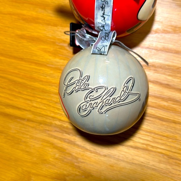 Dale Earnhardt and Dale Earnhardt Jr 2004 Christmas Tree balls - Picture 7 of 9
